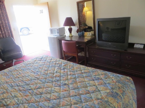 Traveler's Lodge image 1